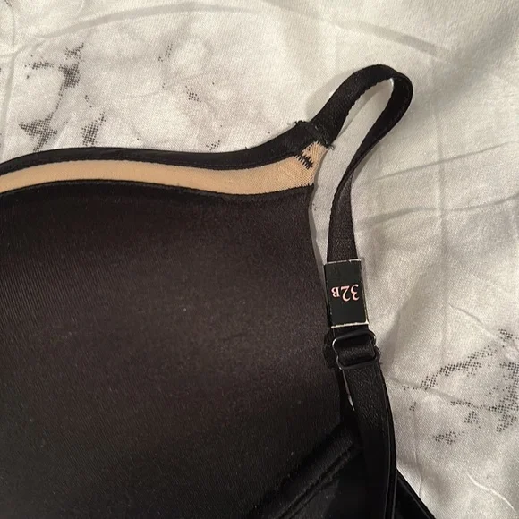 Bombshell 32b/c70 black tan Victoria’s Secret bra brand new with tags rare LOOK! - Picture 4 of 6